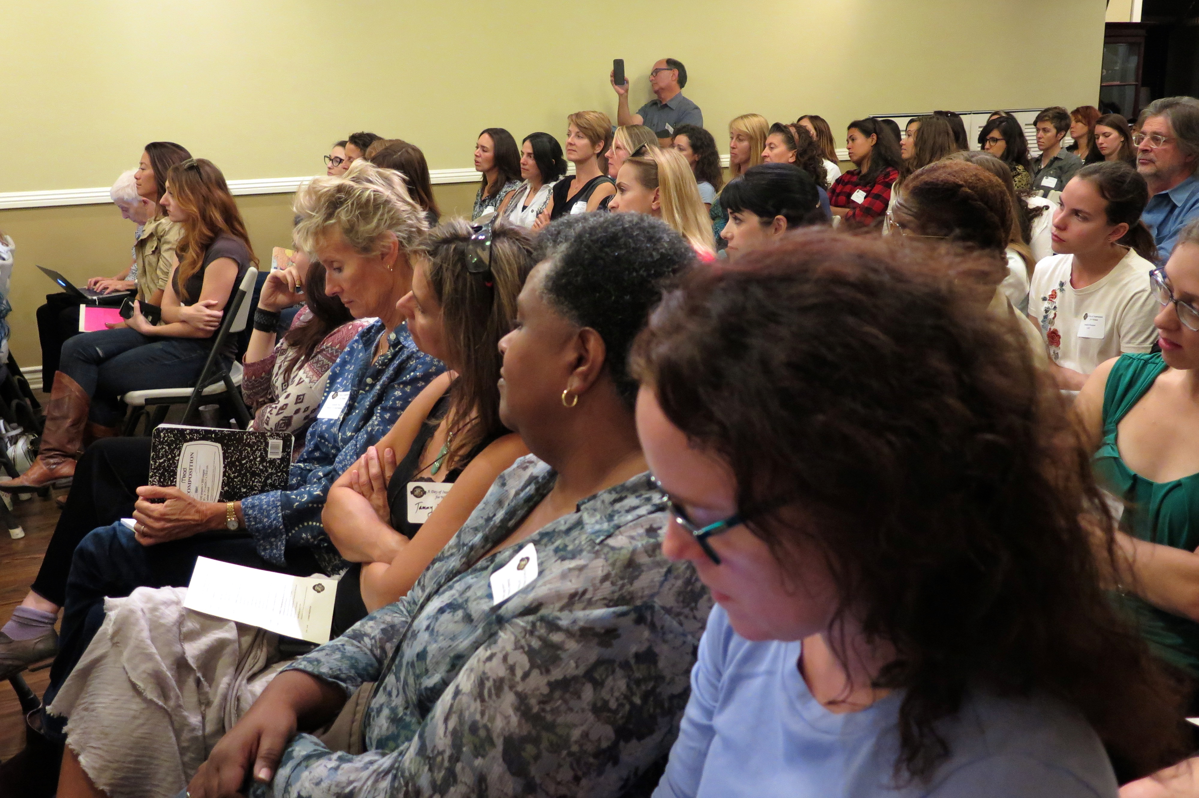 audience-img_2600 audience-img_2600