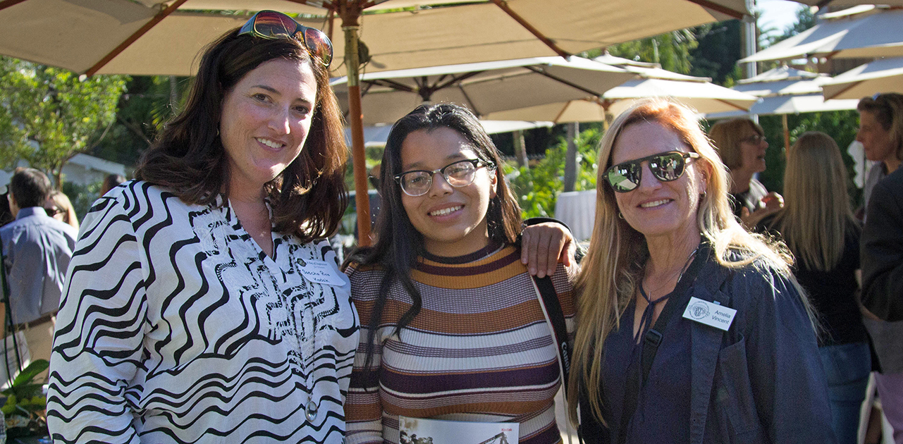 Amy Vincent, ASC (far left) with two attendees. Amy Vincent, ASC (far left) with two attendees.